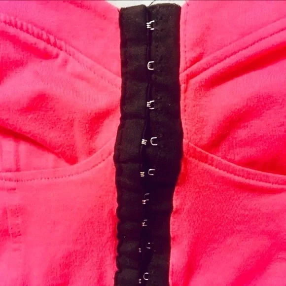 Sexy Hot Pink Crop Top NEW WITHOUT TAGS - Picture 4 of 7